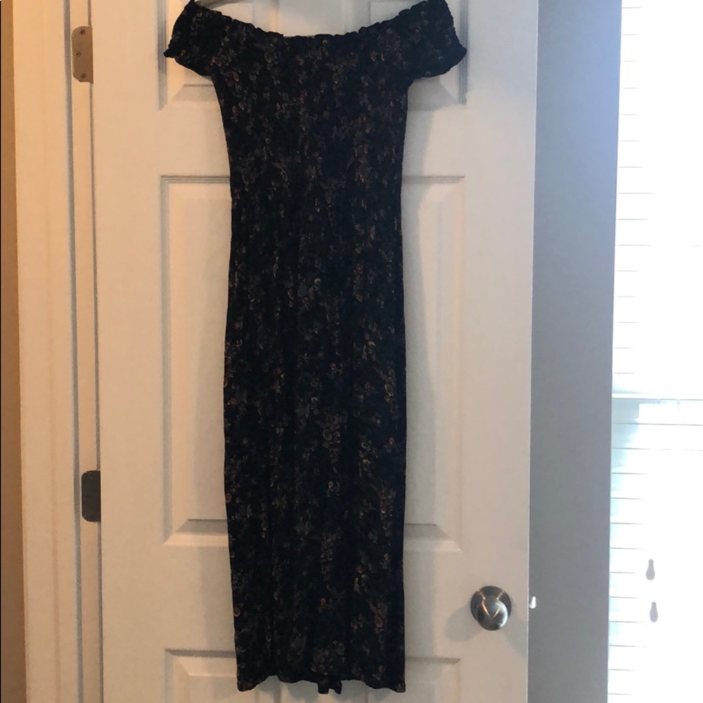 Kimchi Blue - Black Off the Shoulder Floral Dress